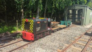 Photos of No.3 and the P-Way Train